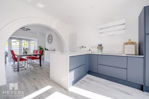 Kitchen/Diner- click for photo gallery